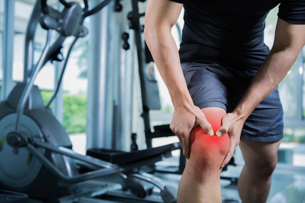 ¿Te duele constante la rodilla? Conoce las causas más comunes