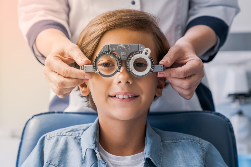 Ver bien para aprender mejor: la salud visual en el rendimiento escolar